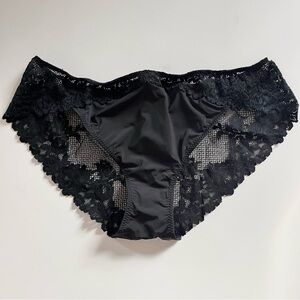 Intimissimi Pretty Flowers Black Panty NWT L